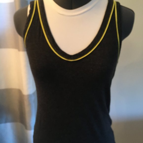 Theory Tank - Picture 2 of 6